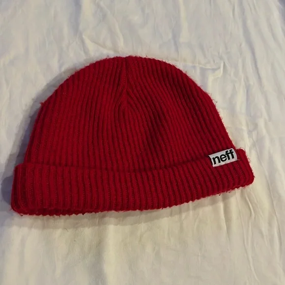 Red neff beanie - Picture 1 of 4